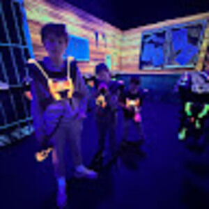 Meet your Posher, Isaac